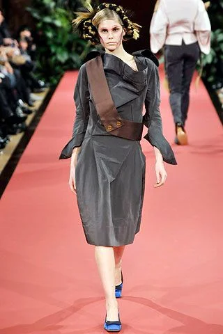 Look 19
